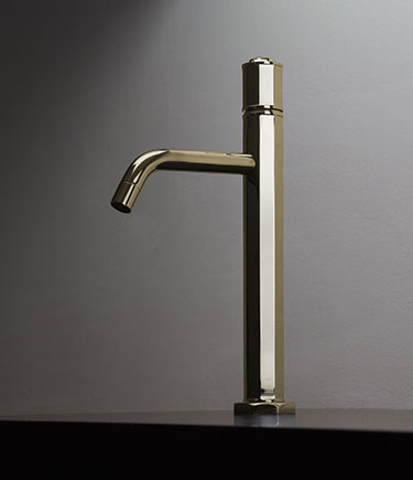 Art Deco Messing Armaturen Kollektion