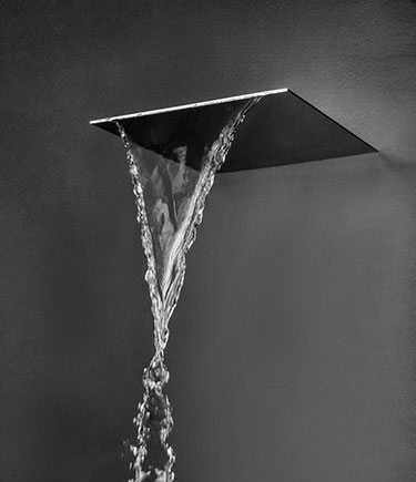 Cascade Schwarzer Chrom Wasserfall Duschkopf (75GBC)