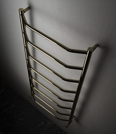 The Gull Brass Beheizter Handtuchhalter (177BR)